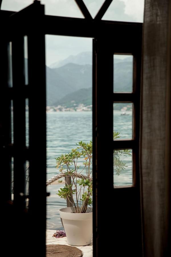 Hotel Carrubba Donja Lastva